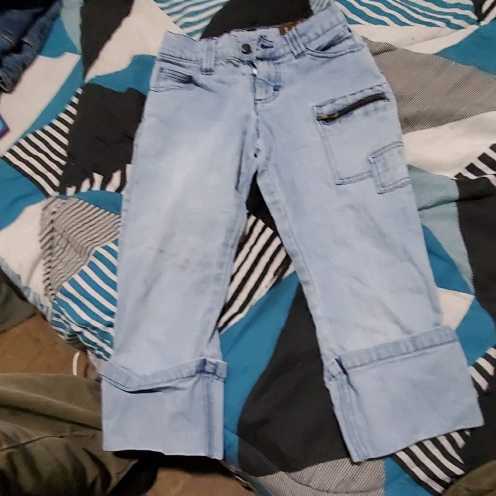 Lee Jean's